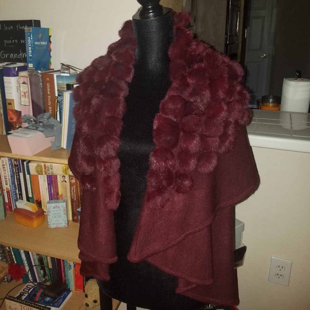 NWT! Draping Vest w/Rabbit Fur Collar